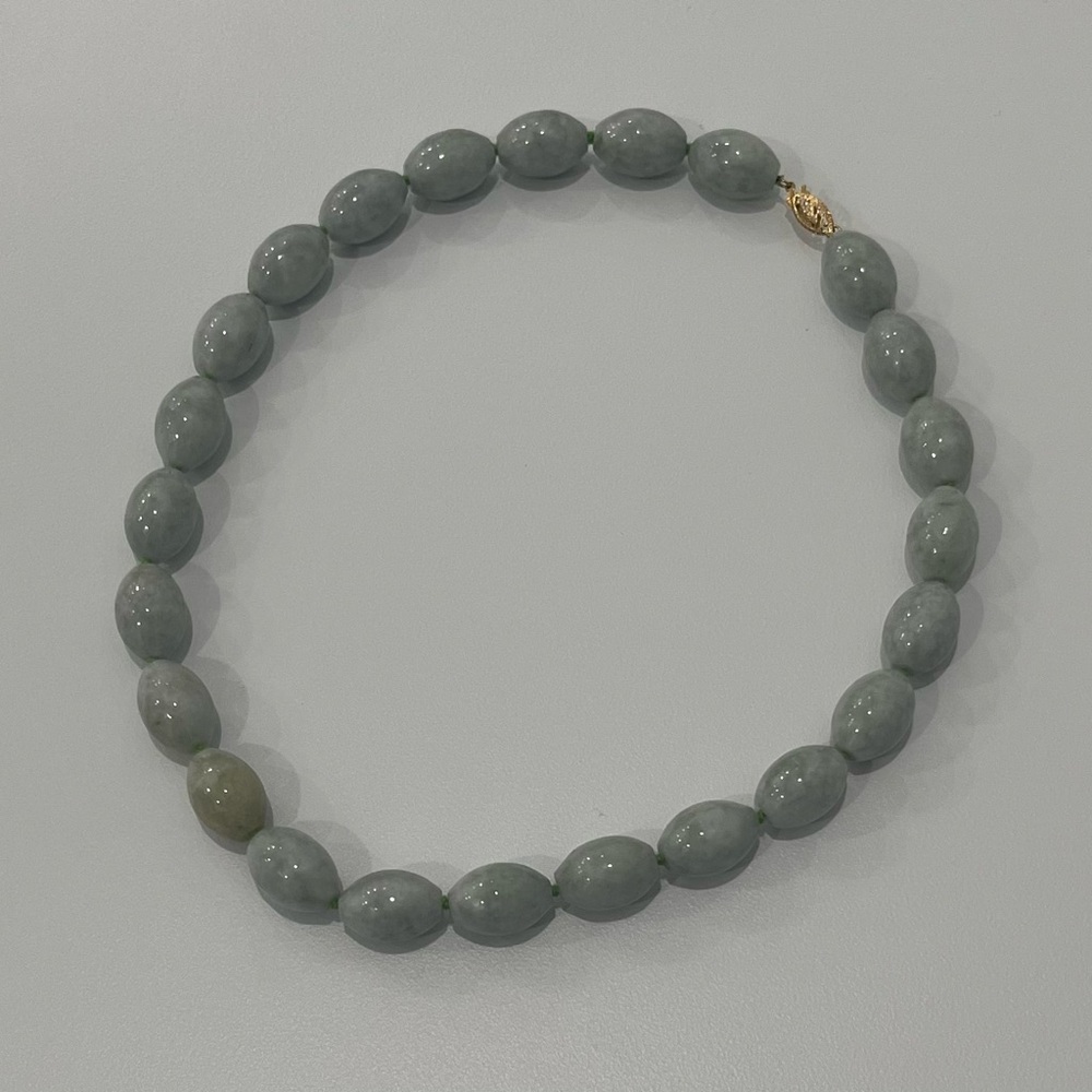 Elegant GSJ Jade Beaded Necklace